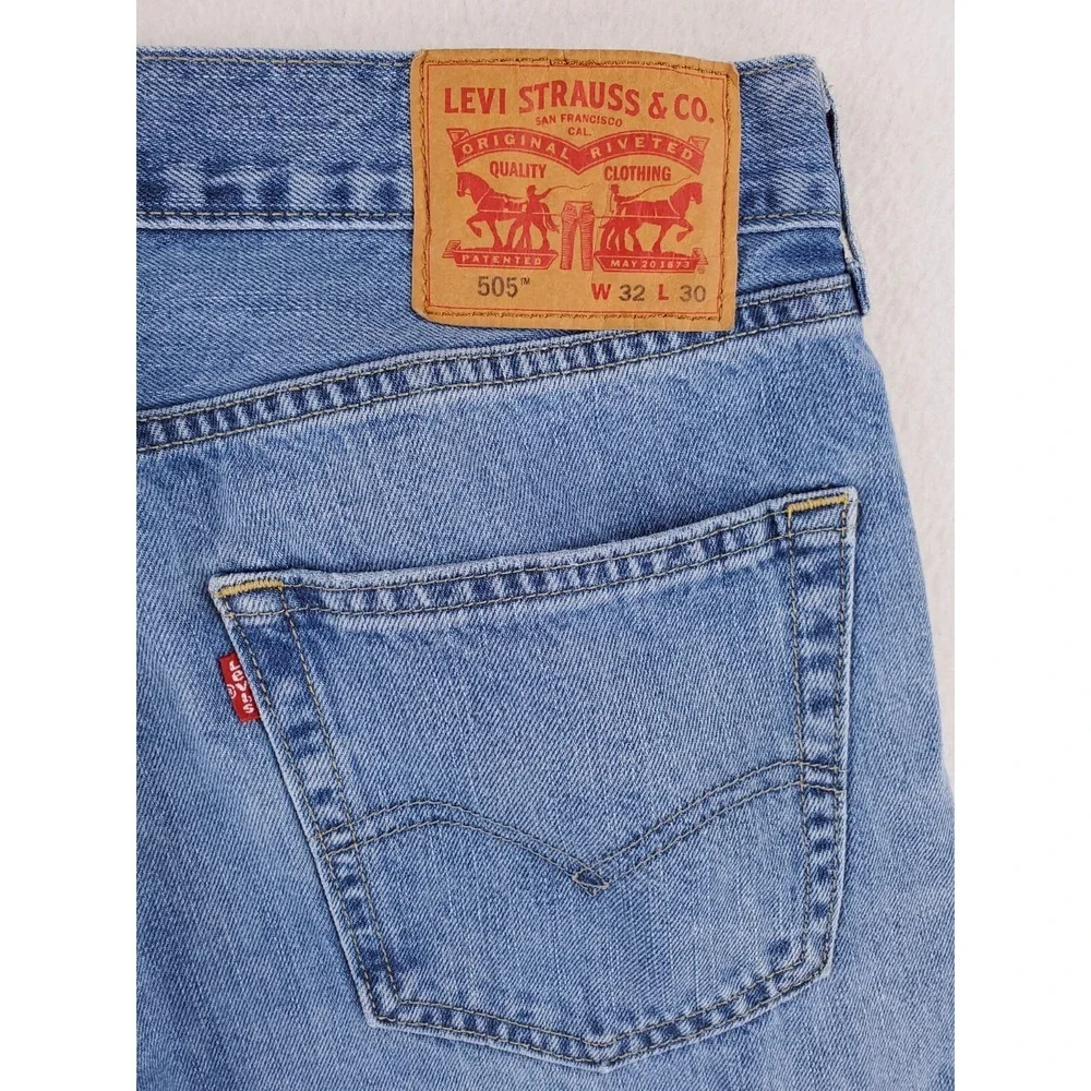 Levis 505 Jeans Mens 32x30 Regular Straight Heavy Denim Work Pants Stone Wash